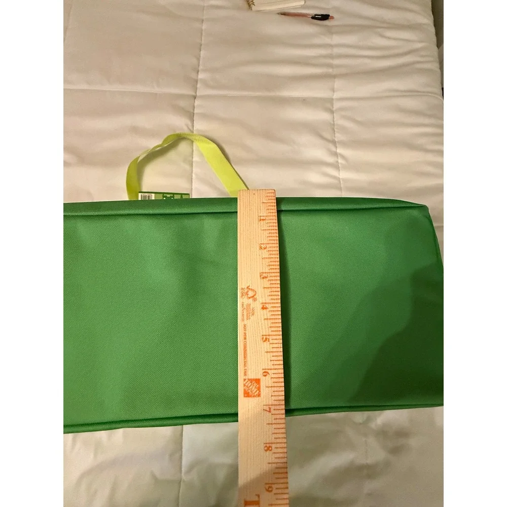 Trader Joes Large Reusable Insulated Cooler Bag Green Pasadena 1967 8 Gallon NEW